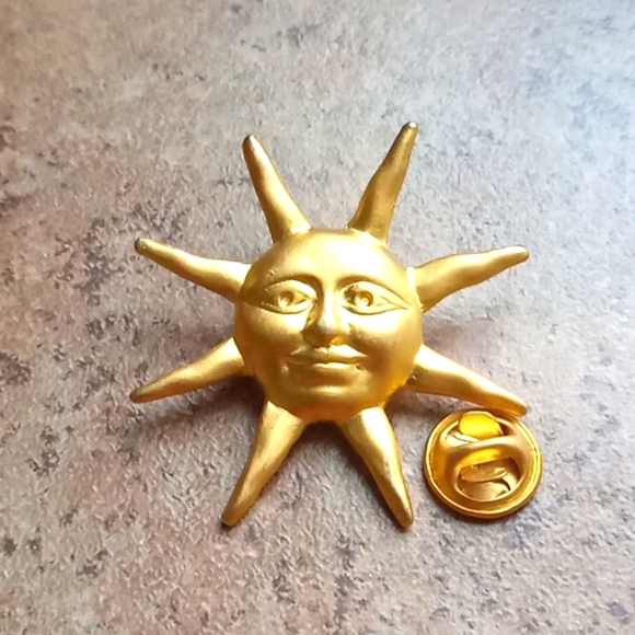 🌹🐦AWESOME!/ GOLDENTONE SUN PIN ☀ 🥰 - Picture 6 of 6